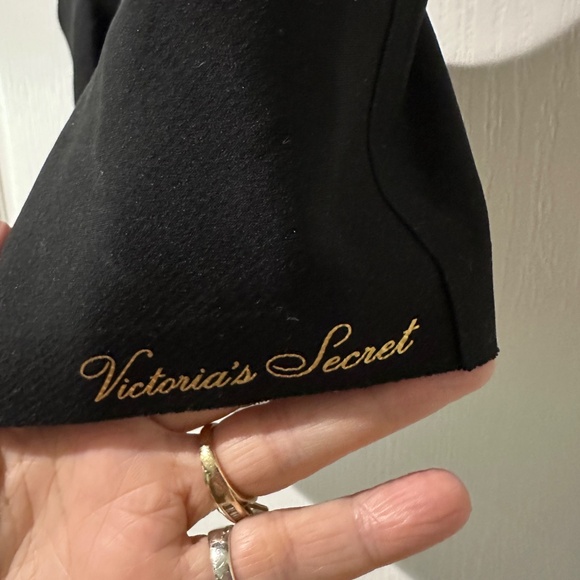 Victoria’s Secret Black Sports Bra with Gold Graphics - Picture 2 of 4